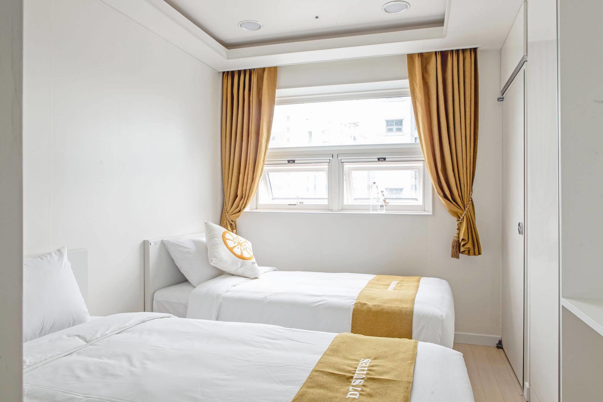 D7 Suites Seoul Exterior photo